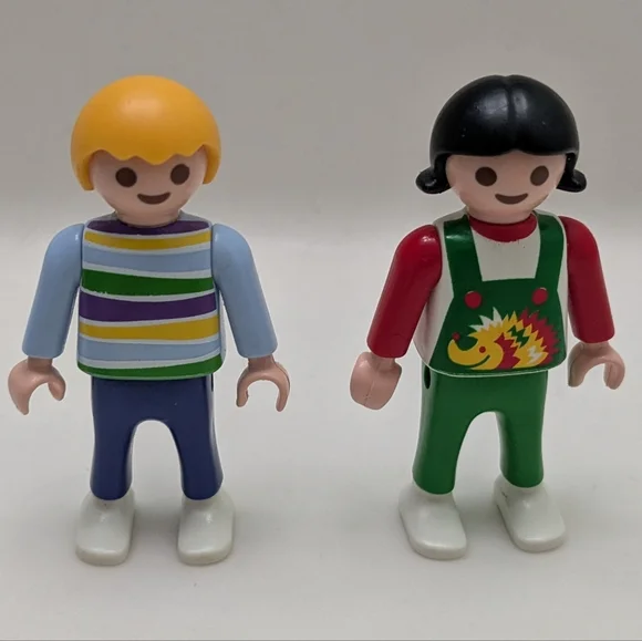 Playmobil/ Geobra Kids Bunk Bed Playset - Picture 3 of 8